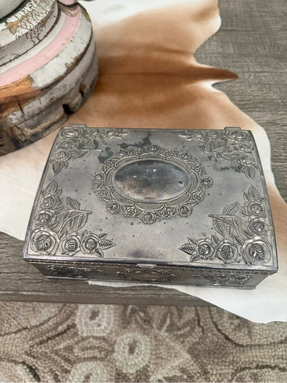 Vintage Godinger Silver Plated Floral Embossed Jewelry Box/Chest